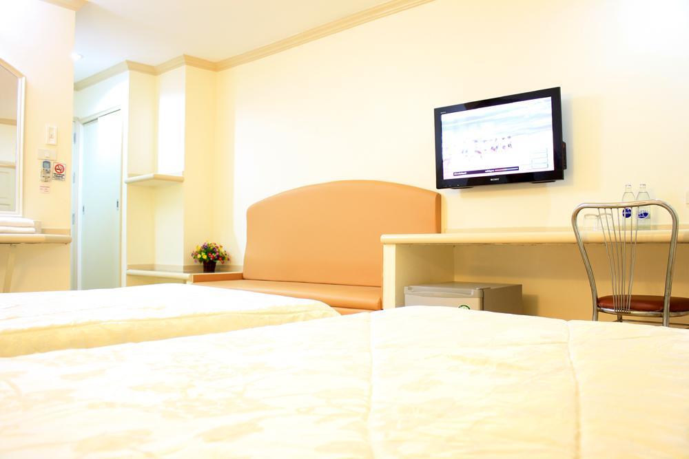 P.A. Ville Hotel ناخون صوان المظهر الخارجي الصورة